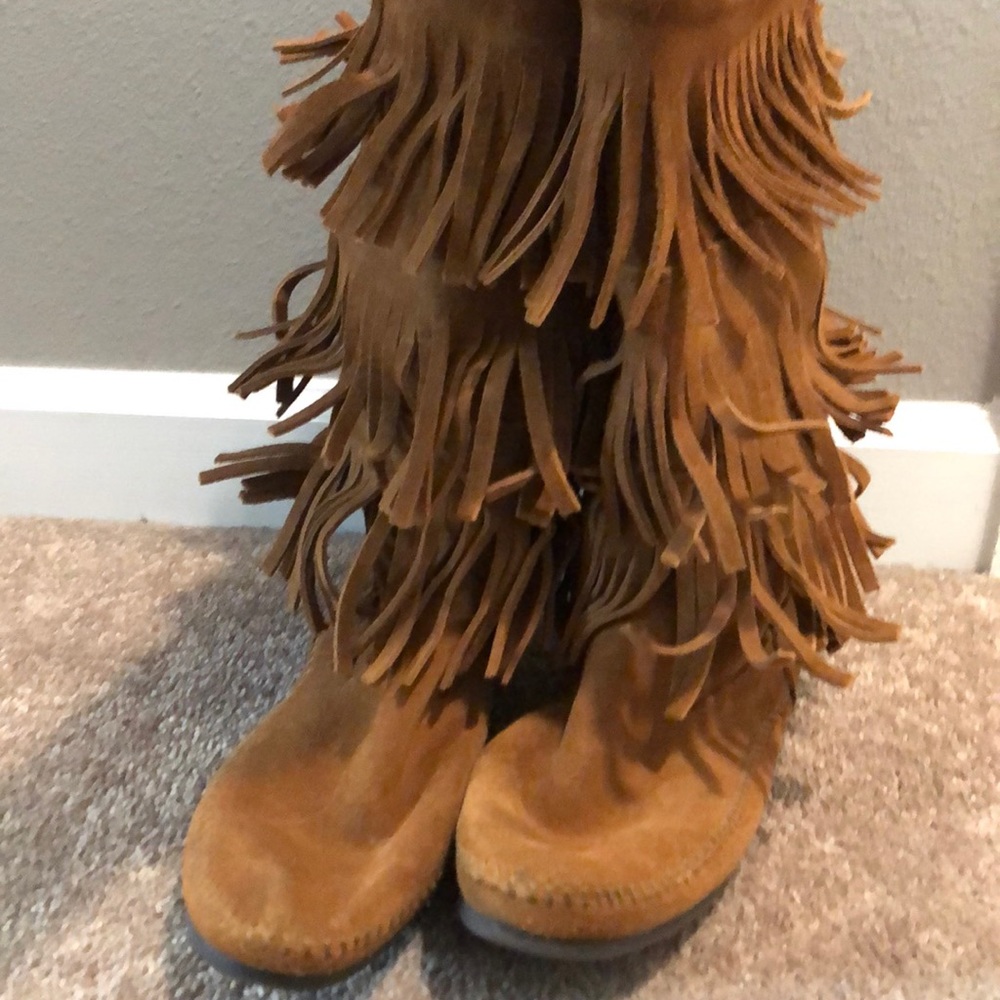 Boots - Picture 3 of 3